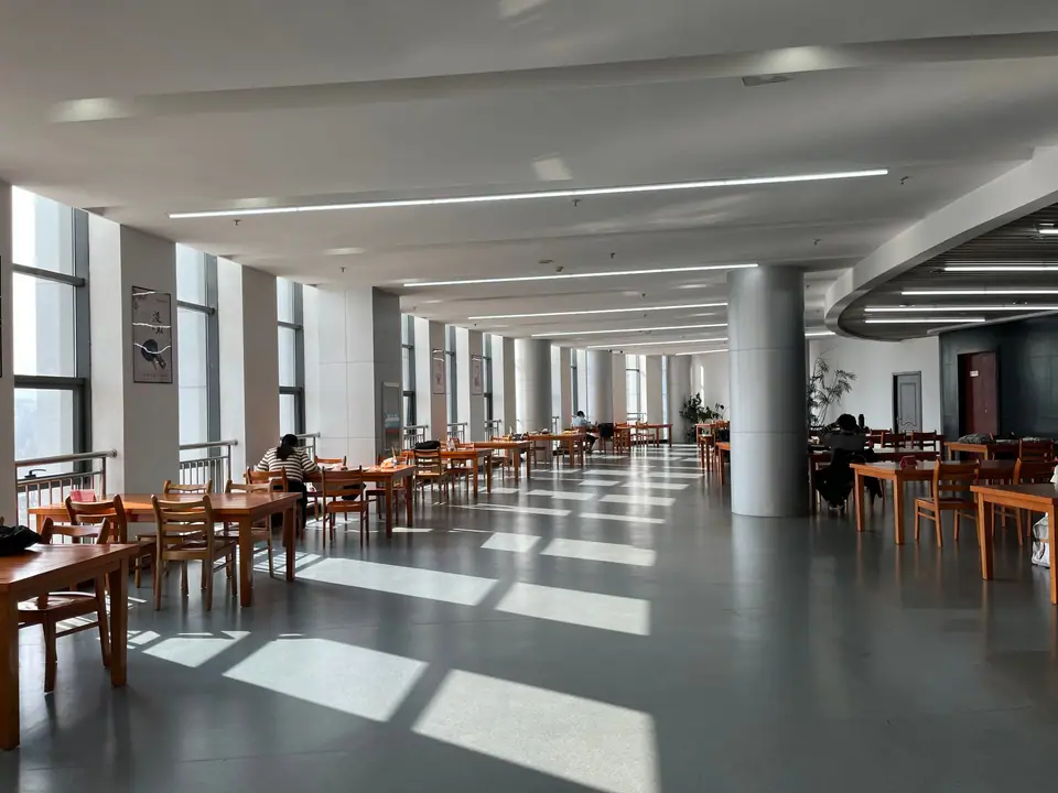 Fabrika ve vardiya yemeği